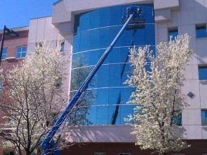commercial-window-cleaning-boise-idaho-300x225